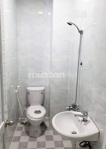 Sang lại hợp đồng 20 nhà nguyên căn Q8 MT TQB