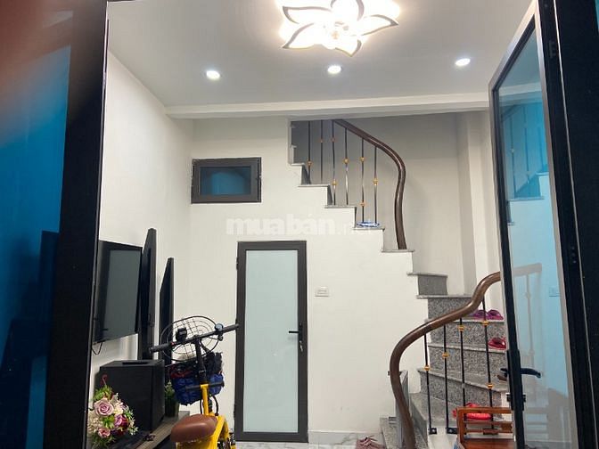 Bán nhà chính chủ số nhà 33c ngõ 138 phố chợ Khâm Thiên, quận Đống Đa