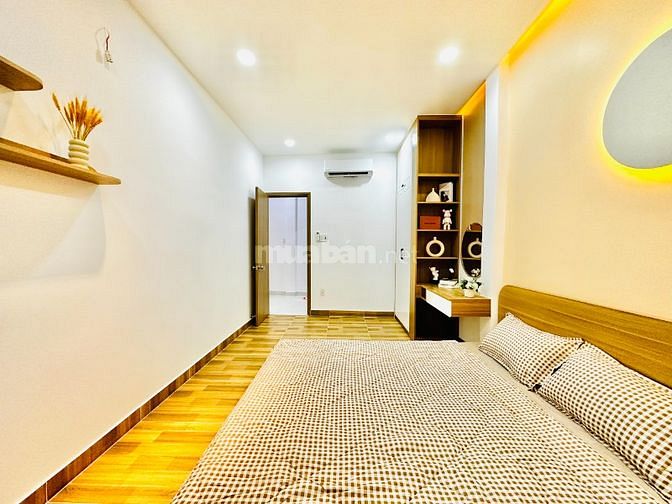 nhà ĐẸP Nguyễn Kiệm 1 lầu 3PN Full nội thất giá chỉ 4.5 tỷ