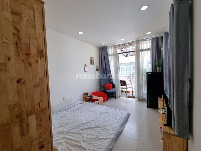 Bán nhà chính chủ hẻm xe hơi đường Nguyễn Đình Chiểu, P. 3, Phú Nhuận.