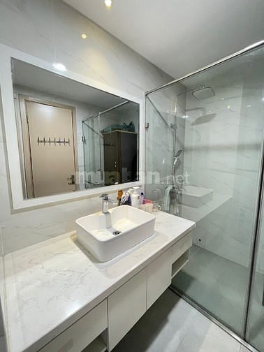 Cần bán  - Căn CC Hanhomes, No - 08 Giang Biên, mặt đường Mai Chí Thọ