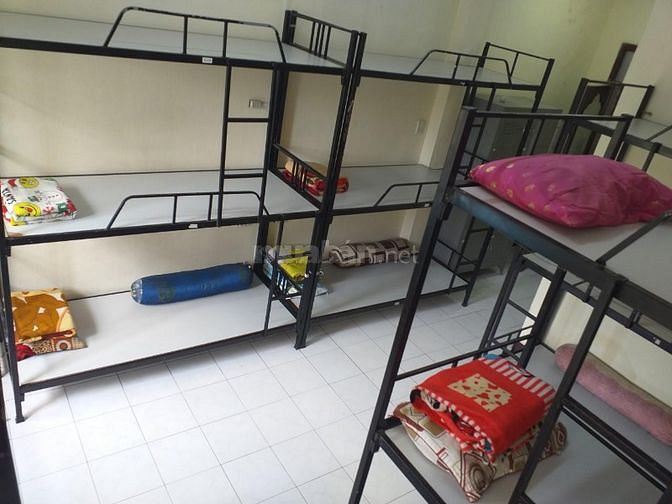 Phòng ký túc xá giá rẻ cho bạn chọn