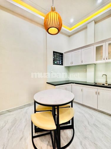 Nhà 3 lầu 3 PN full nội thất 25m2 Thống Nhất P11 GV