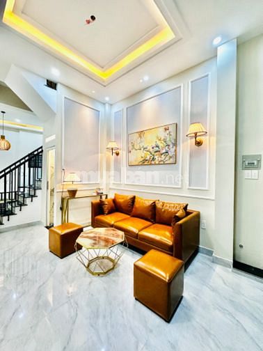 Nhà 3 lầu 3 PN full nội thất 25m2 Thống Nhất P11 GV
