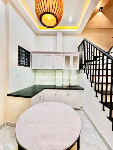 Nhà 3 lầu 3 PN full nội thất 25m2 Thống Nhất P11 GV