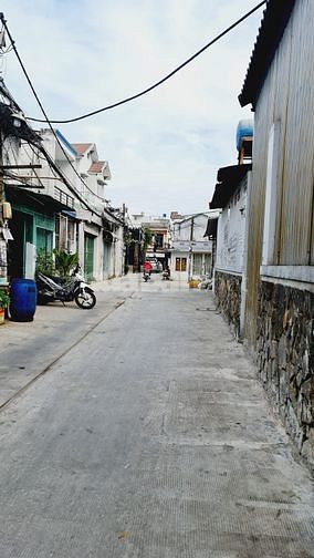 Bán gấp nhà đường Lê Trọng Tấn, Bình Tân sát Tân Phú 85m2 ngang 4,2m