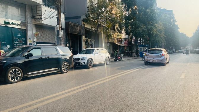 Mặt phố Trường Chinh, 80m,mt 8m, bán gấp 30 tỷ, 0984428666