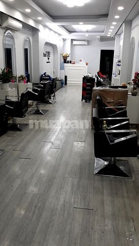 Cho thuê mặt bằng mặt tiền Trần Quốc Thảo, Quận 3, 3,8x35m