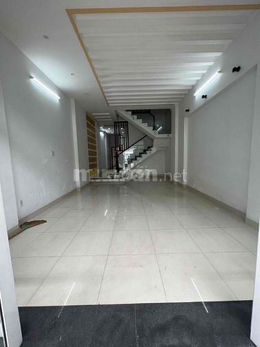 Cho Thuê Nhà 3 Lầu MT Tân Sơn Nhì, TSN, Tân Phú.DT: 320m2