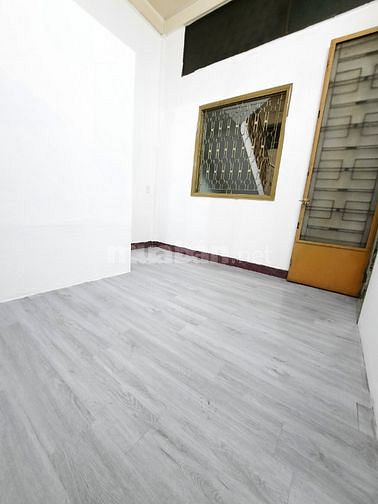 PHÒNG TRỌ GIÁ RẺ SẠCH SẼ MÁT MẺ GẦN LẠC LONG QUÂN-HỒNG LẠC
