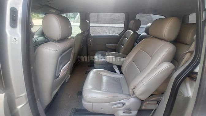 BÁN XE KIA NHÀ CHẠY KỸ, XEM XE TRỰC TIẾP TẠI Q7, HCM. CHÍNH CHỦ