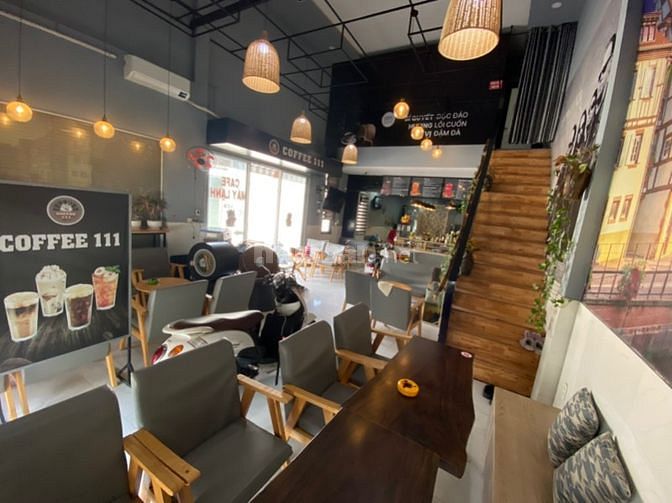 Sang quán cafe, khu VIP góc 2 mặt tiền