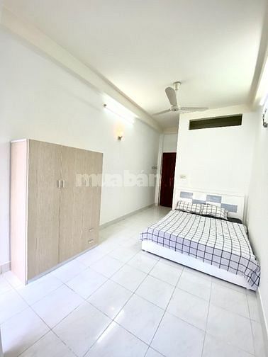 Phòng mới hoàn thiện, mới, nội thất. Sát ngay ngã 5 Chuồng Chó