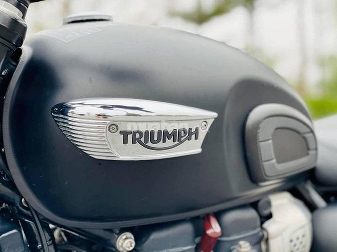Triumph Bonneville T100 Black 2019 Xe Mới