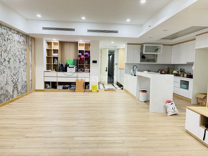CHÍNH CHỦ CẦN BÁN GẤP CH 3PN - 145M2, VIEW ĐẸP MÁT, IPH XUÂN THỦY