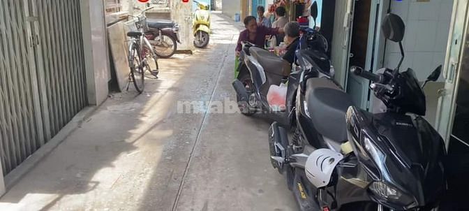 Bán nhà đường Dương Bá Trạc, Phường 2, Quận 8, 4.22x12m, 2 lầu
