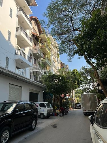 Mảnh đất phân lô Phố Mai Dịch vuông vắn, ôtô tránh chạy vòng quanh 50m