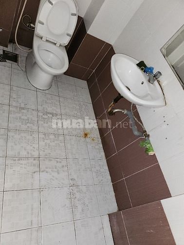 Cho thuê nhà gần ngã 5 chuồng cún 213/2/6 Q.Trung. Hỗ trợ time setup