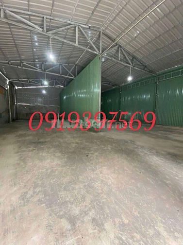 Cho thuê MTKD Đường Quốc Lộ 1K, TĐ. Dt:380m2. Giá 20 triệu.