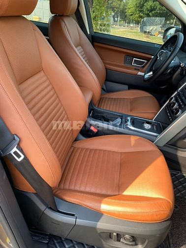 Bán LandRover Discovery Sport HSE xe 7 xe quá mới đi 26.000 ngàn