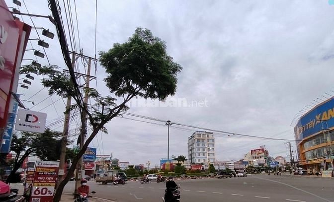 Đất nghỉ dưỡng, hồ Đồng Xoài, Bình Phước 300m2/680tr