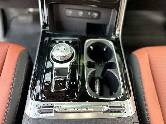 KIA CARNIVAL 2.2 AT 𝐒𝐈𝐆𝐍𝐀𝐓𝐔𝐑𝐄 7 chỗ bản máy dầu cao cấp nhất