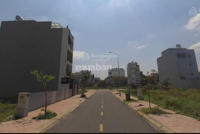 Cần bán gấp đất Đặng Thuỳ Trâm. Phường 13. Bình Thạnh. Giá 2tỷ5. SHR