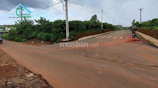 Đất hai mặt tiền đường Phùng Hưng, Lộc Tiến, Bảo Lộc