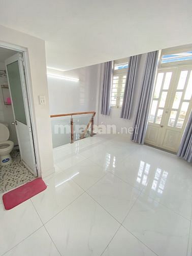 Chủ nhà cần tiền bán gấp nhà 2MT đường Lê Văn Khương_đại hạ giá
