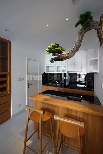 BÁN NHÀ THẠCH BÀN, NHÀ MỚI XÂY TẶNG TOÀN BỘ NỘI THẤT , 40M2, 5.XX TỶ