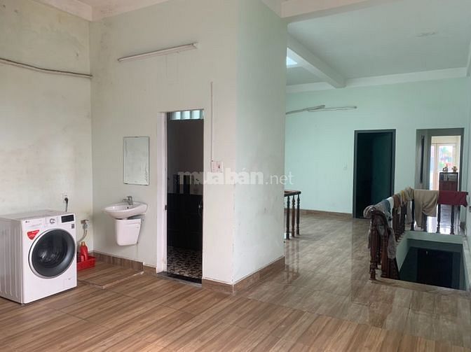  CHO THUÊ nhà nguyên căn 3 tầng mt đường Lê Đại Hành