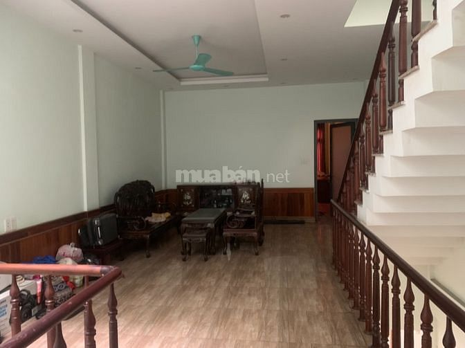  CHO THUÊ nhà nguyên căn 3 tầng mt đường Lê Đại Hành