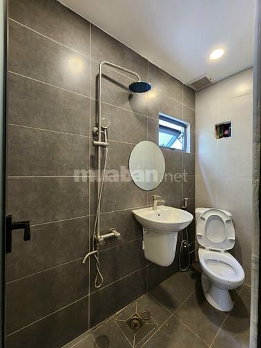 Bán CHDV Trần Văn Đang Q3,5L nội thất cao cấp,đang có HĐ thuê 1 tỷ/năm