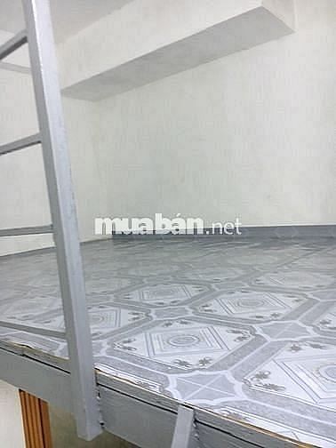 Cho thuê phòng trọ sát đại học Ngoại Thương, Đường D5, Bình Thạnh, WCR