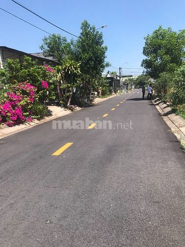 Hàng ngộp chính chủ ngay khu tái định cư Phước Đông.