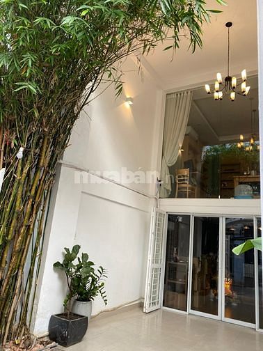 Mặt bằng mặt tiền - Gần chợ Tân Định - chính chủ