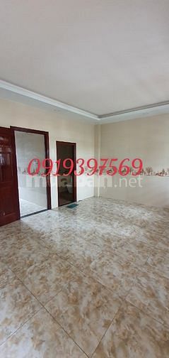 Cho thuê nhà 4 Lầu MTKD Linh Đông, TĐ. Giá 45 triệu