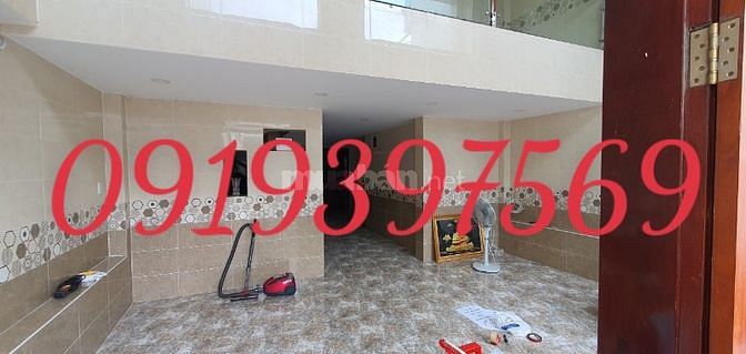 Cho thuê nhà 4 Lầu MTKD Linh Đông, TĐ. Giá 45 triệu