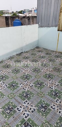 Nhà mặt tiền tx13 nhỏ xinh cho thuê giá rẻ.