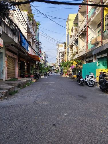 Nhà HXH Hồng Bàng, Phường 1, Quận 11, 64m2, chỉ 8.49 tỷ, 4 tầng, 6PN
