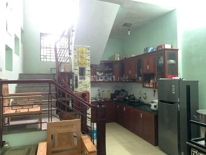 Bắc Từ Liêm_38m x 5 tầng, 4.5m MT Chỉ  2,4 tỷ. 