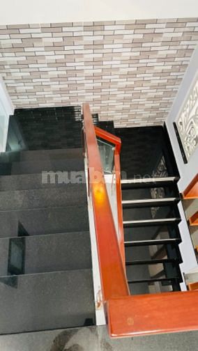 Tôi chính chủ cần bán nhà 1tret 1 lầu 2,68 ty