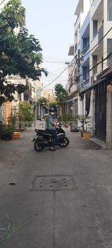 Nhà 4Tầng 3,5x18(65m2) Hẻm Oto Thích Quảng Đức - Nguyễn Kiệm Giá 6,5Tỷ