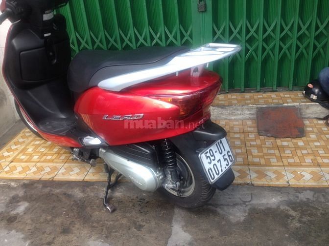 Bán xe Lead - 2011, màu đỏ và màu xanh 