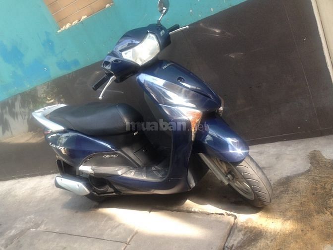 Bán xe Lead - 2011, màu đỏ và màu xanh 