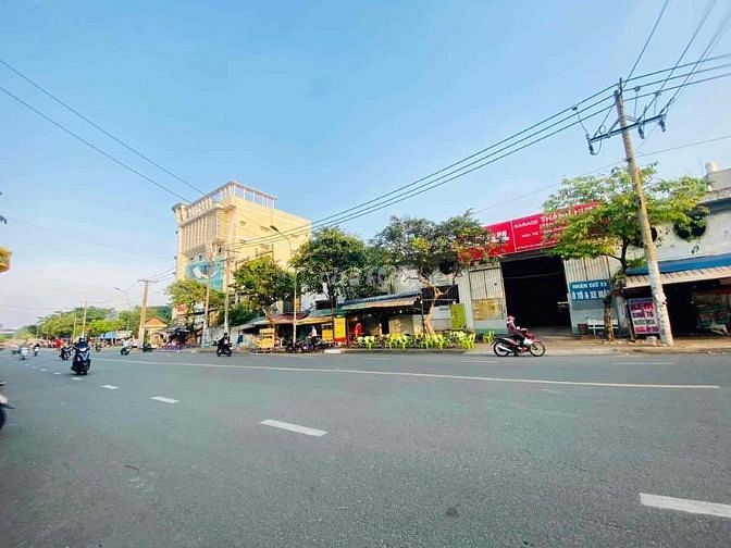 CHO THUÊ NHÀ MẶT TIỀN 30*30M NGUYỄN VĂN LƯỢNG