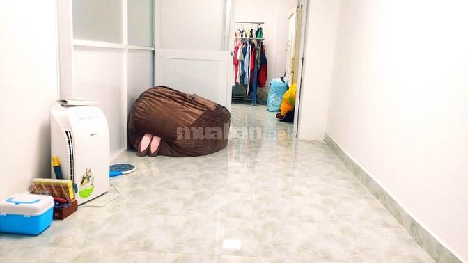 Q120_ Bán nhà Bình Đông Q8 cách Q5 chỉ 5 phút 41m2 giá 2.8 tỷ