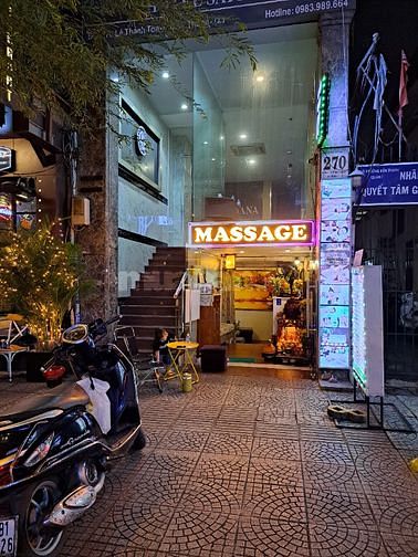 Tuyển nhân viên masage lam viec giao tiếp với nguoi nuoc ngoài