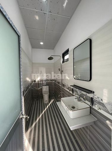 BÁN GẤP CĂN NHÀ ĐƯỜNG ĐOÀN NGUYÊN TUẤN