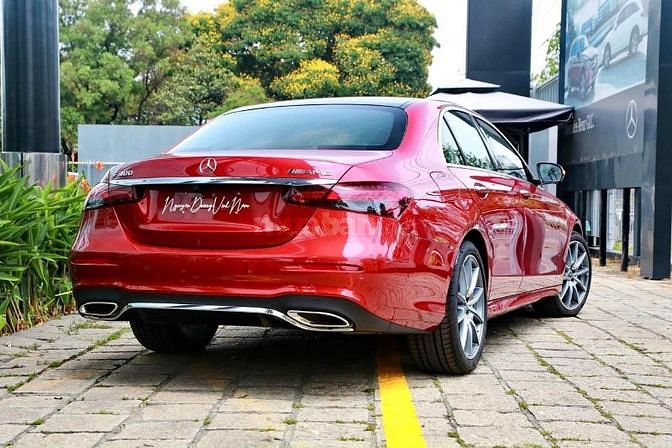 🔴Mercedes E300 AMG - Ưu Đãi Lớn Nhất Năm